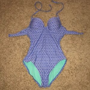 Bathing suit